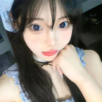 橘衫男子